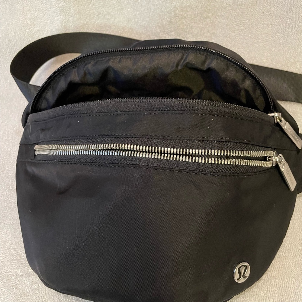 Lululemon City Adventure Belt 2.5L